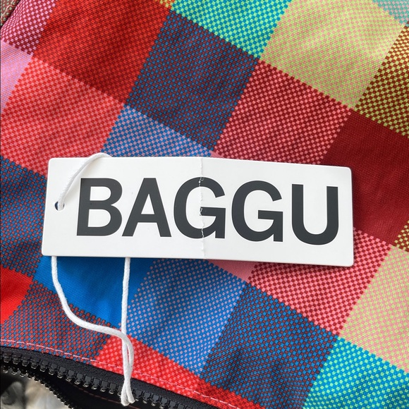 Baggu Madras Medium Crescent - Picture 7 of 7